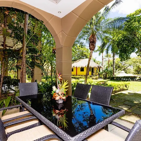 Matapalo 104 -2 Bedroom Poolside Condo At The Diria Resort